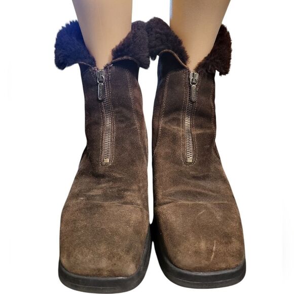Aquatalia Weatherproof Shearling Lined Zip Up Womens Ankle Booties, Size 9 - Picture 1 of 11
